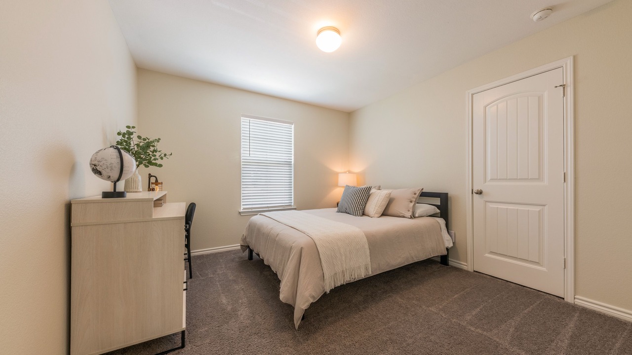 Photo of Bedroom in McNeil