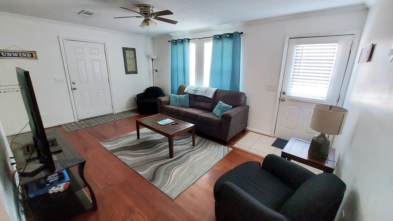 Photo of Livingroom in Riviera Beach
