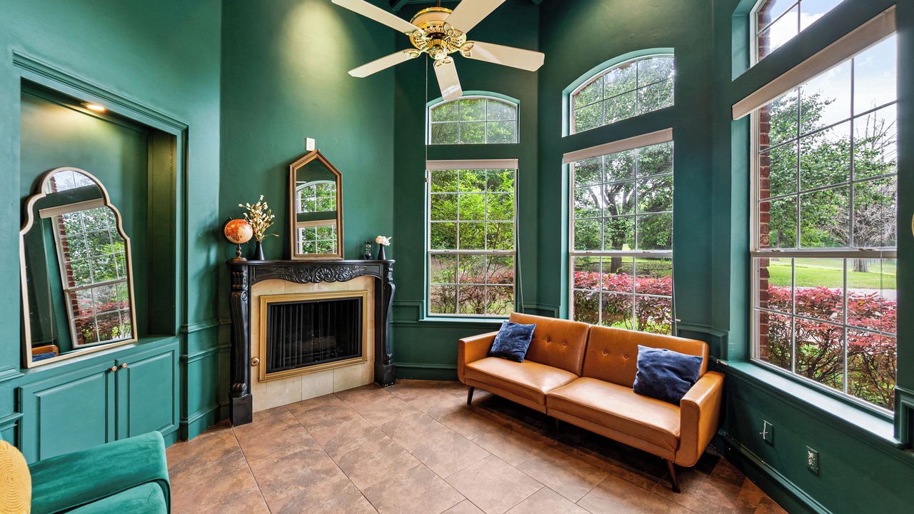 Photo of Livingroom in Waxahachie
