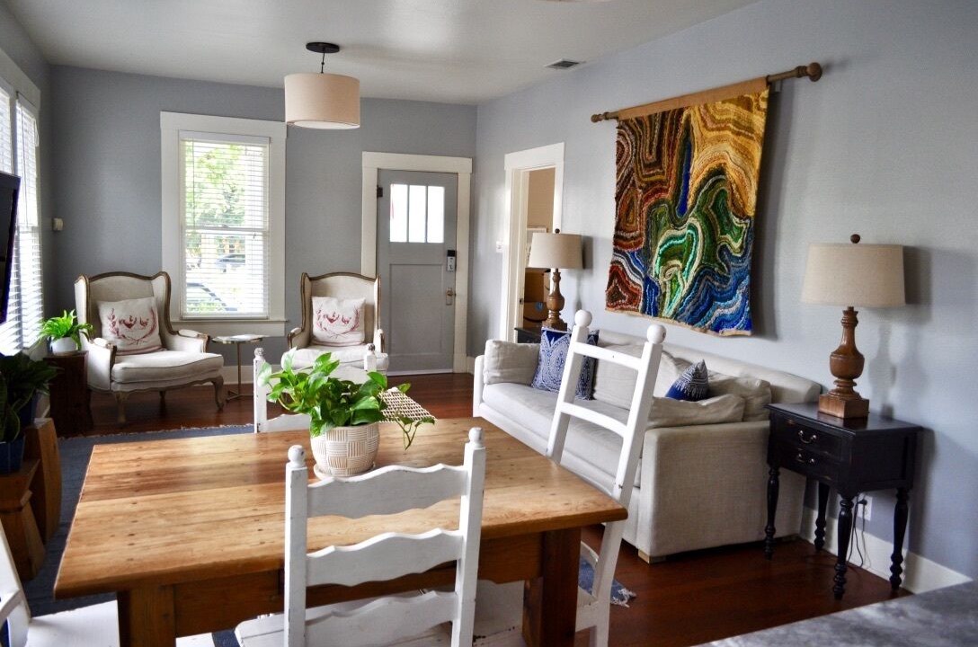Photo of Livingroom in Travis Heights