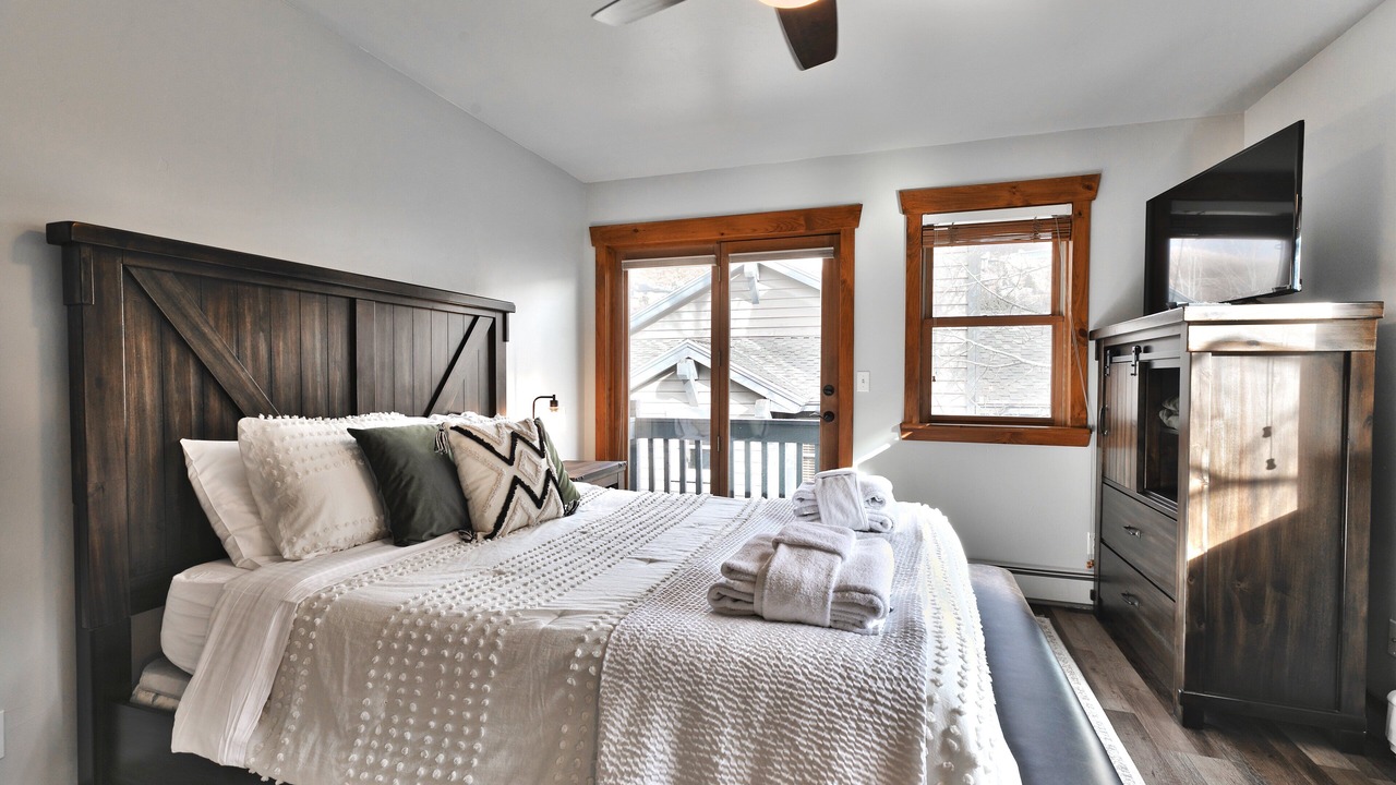 Photo of Bedroom in Deer Valley