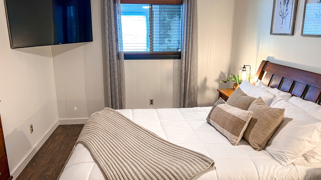 Photo of Bedroom in Edray