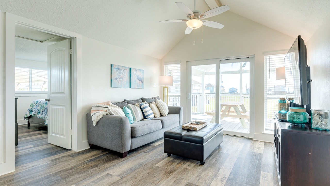 Photo of Livingroom in Terramar Beach