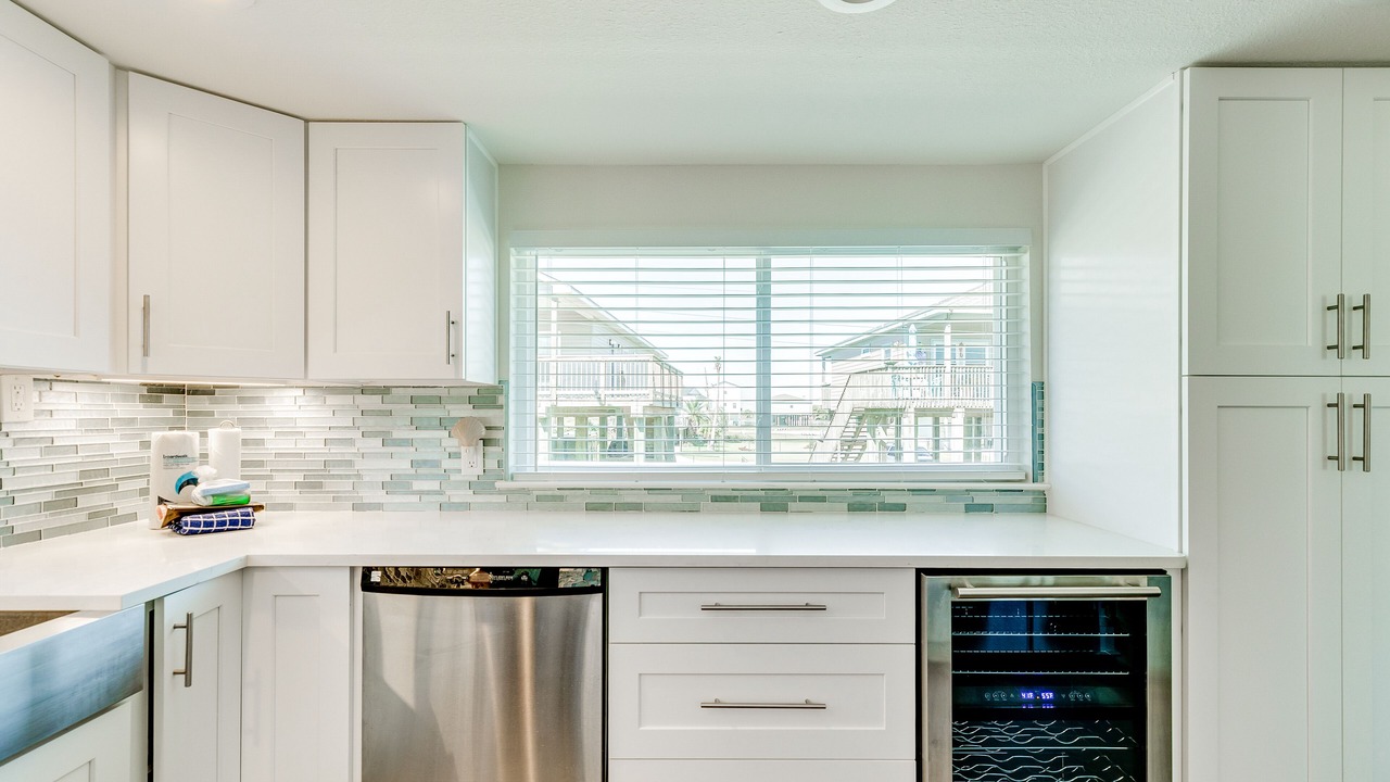 Photo of Kitchen in Terramar Beach