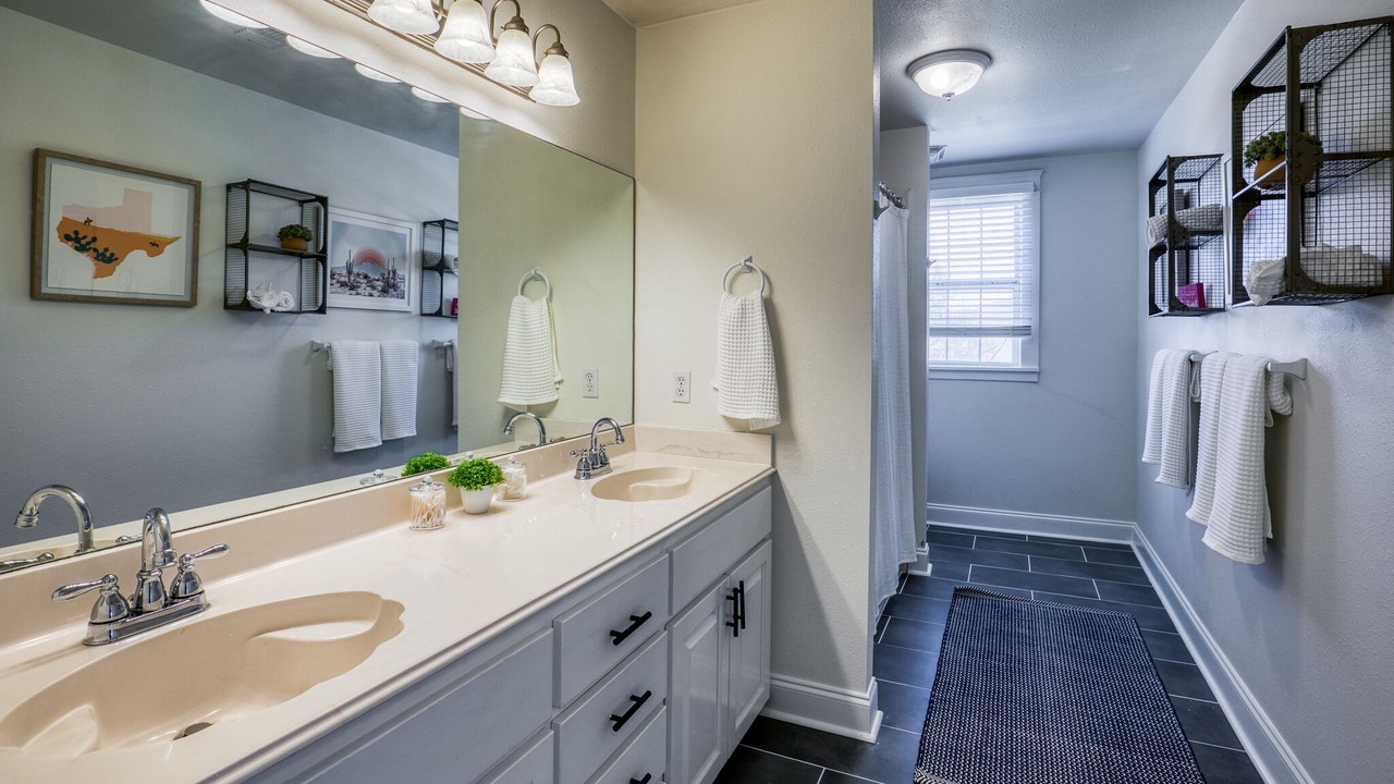Photo of Bathroom in Brenham