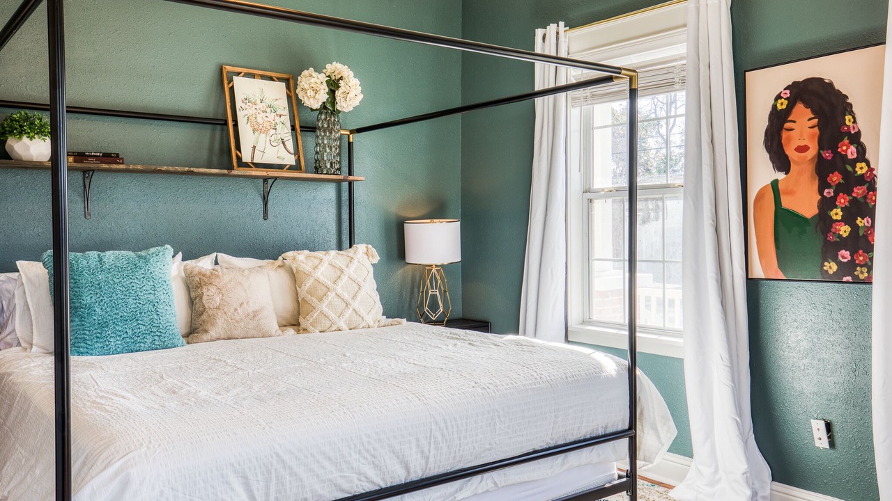Photo of Bedroom in Brenham