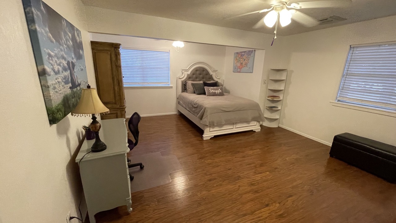 Photo of Bedroom in Rocksprings