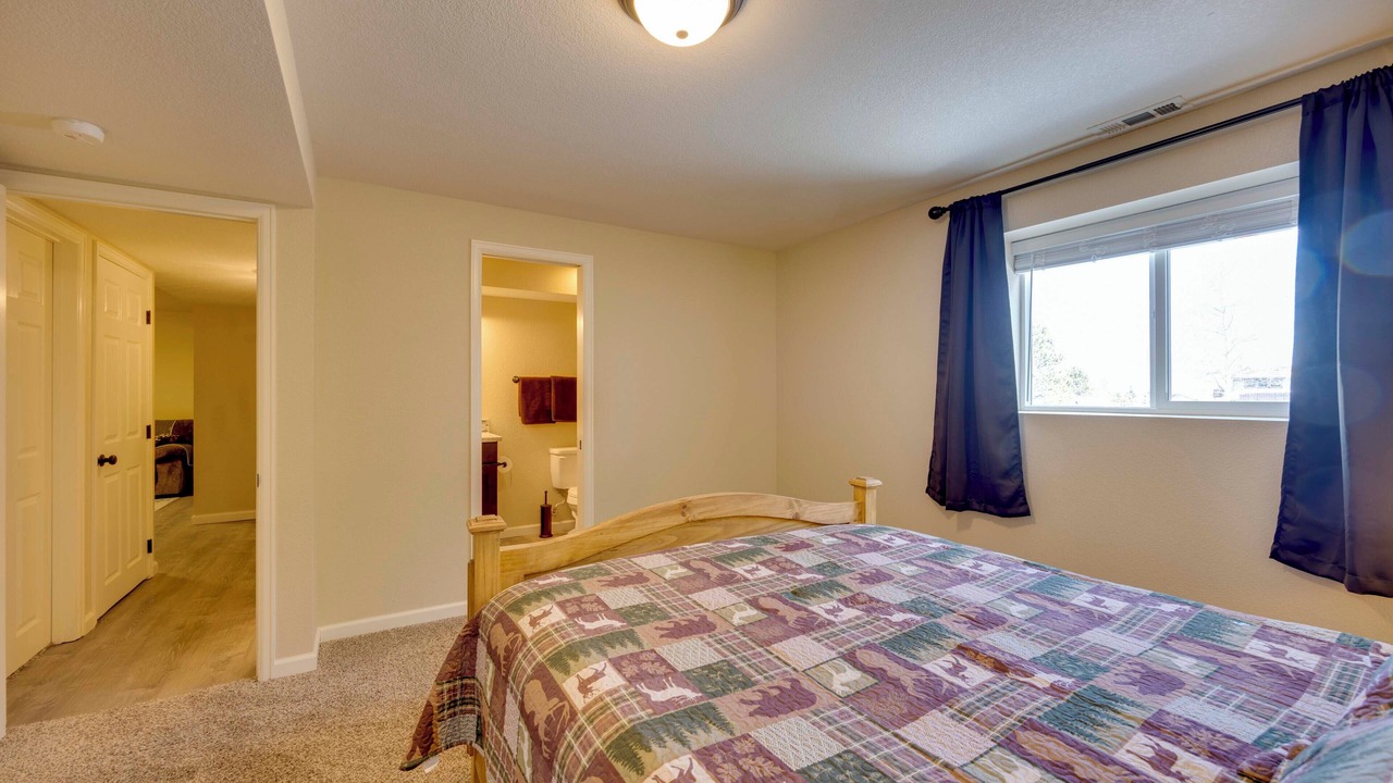 Photo of Bedroom in Woodland Park
