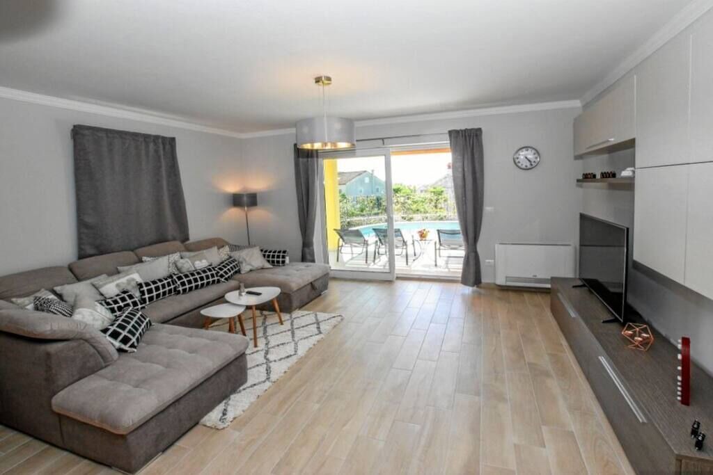Photo of Livingroom in Mugeba