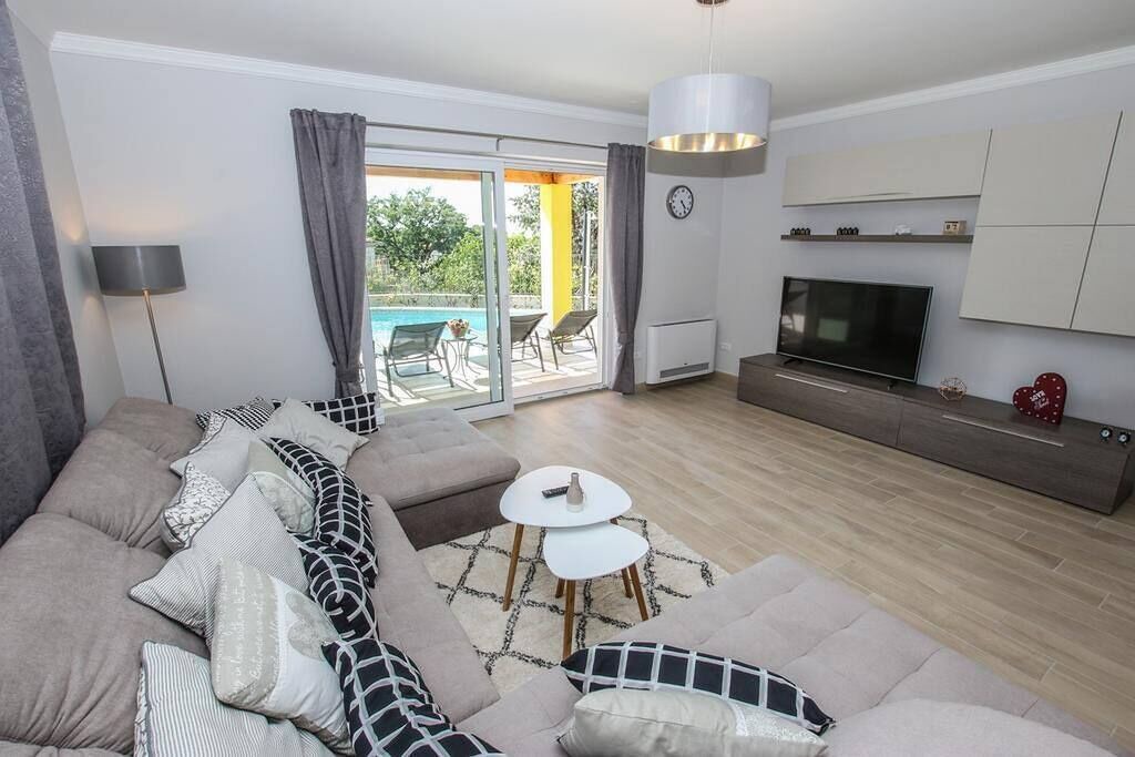 Photo of Livingroom in Mugeba