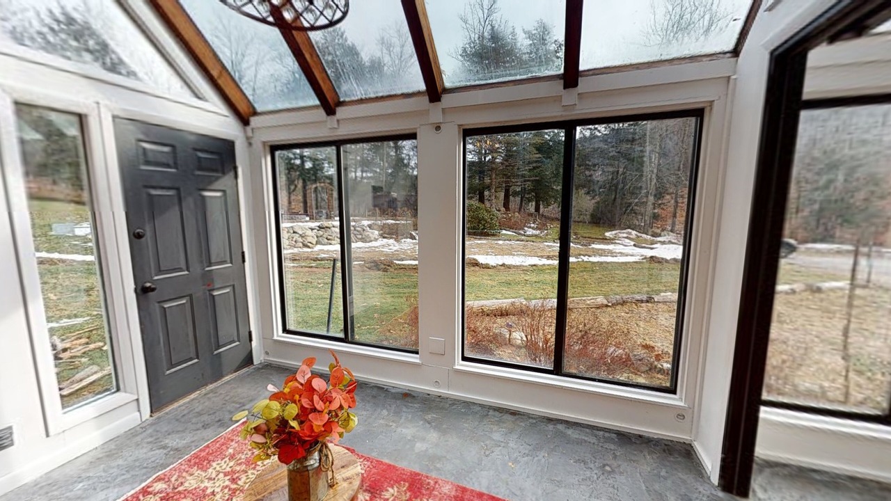 Photo of Livingroom in Mendon