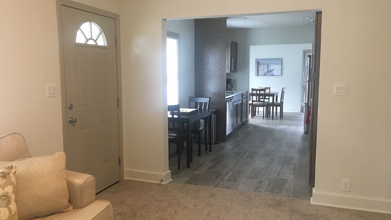 Photo of Livingroom in Jacksonville