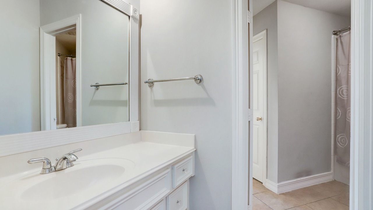Photo of Bathroom in Pearland