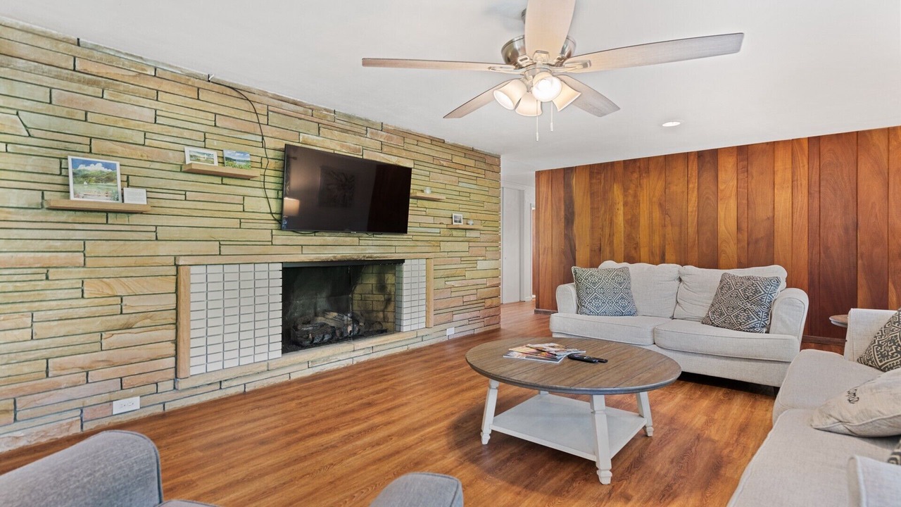 Photo of Livingroom in Lake Junaluska