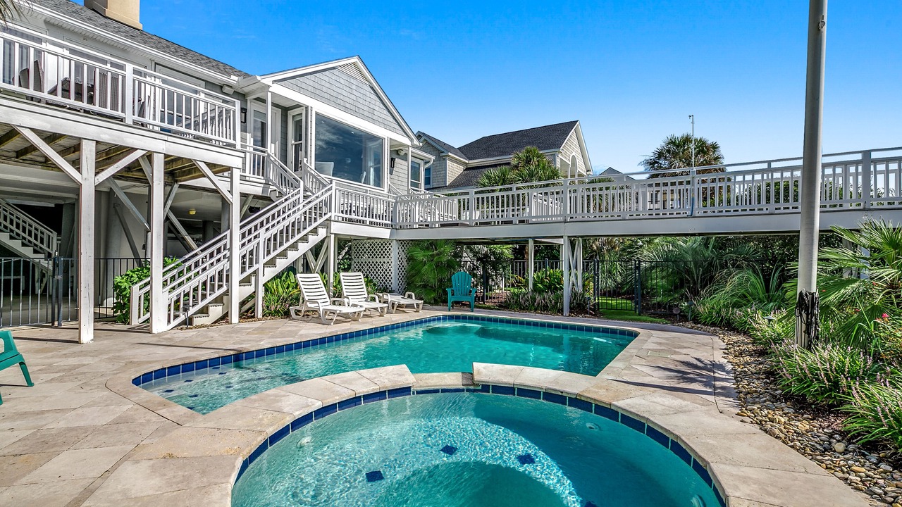 Photo of Outdoor in Long Bay Estates