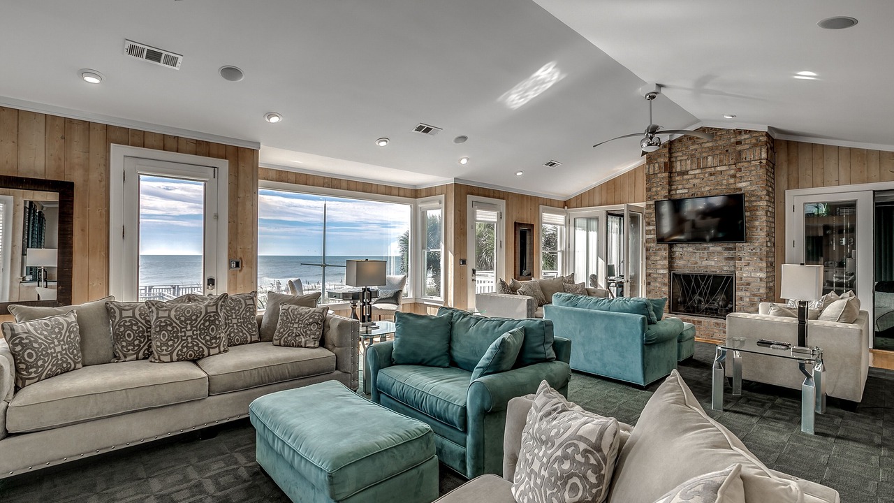 Photo of Livingroom in Long Bay Estates