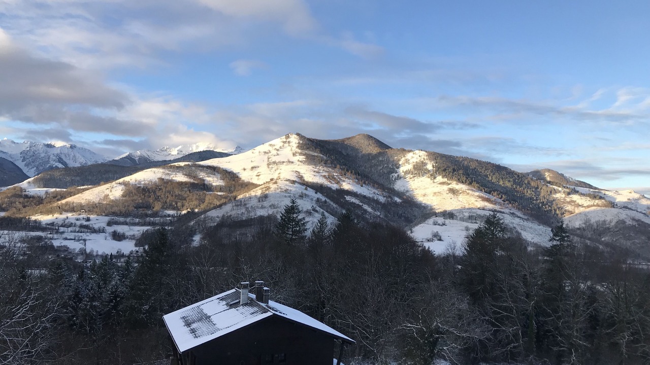 Photo of Outdoor in Aste
