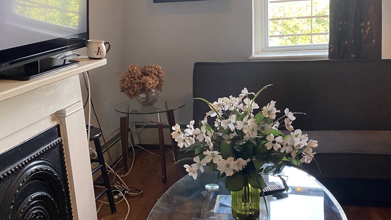 Photo of Others in Getty Square