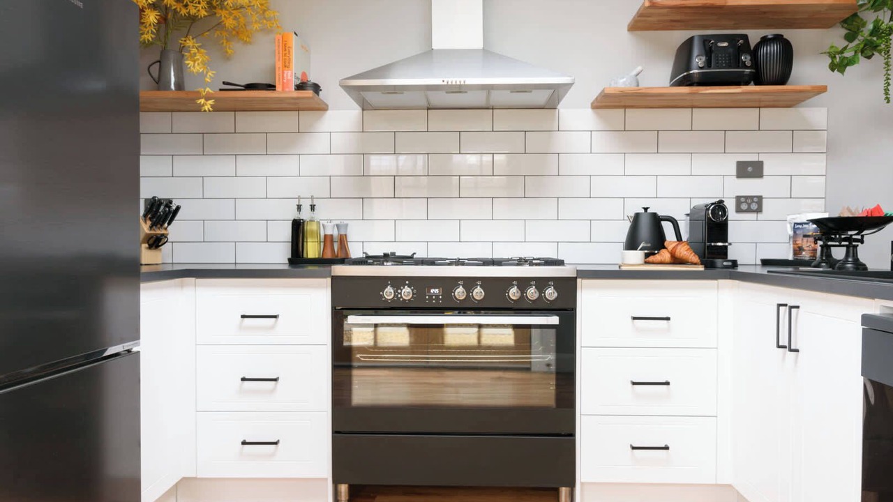 Photo of Others in Golden Point