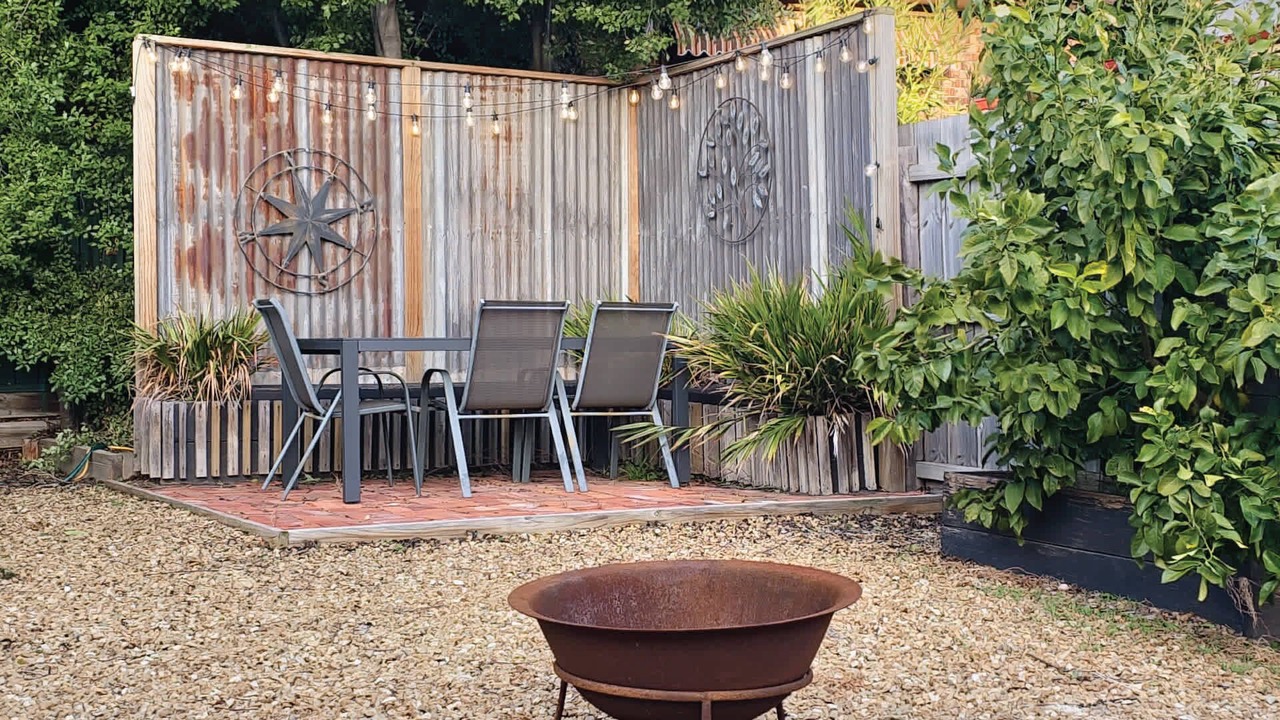 Photo of Outdoor in Golden Point