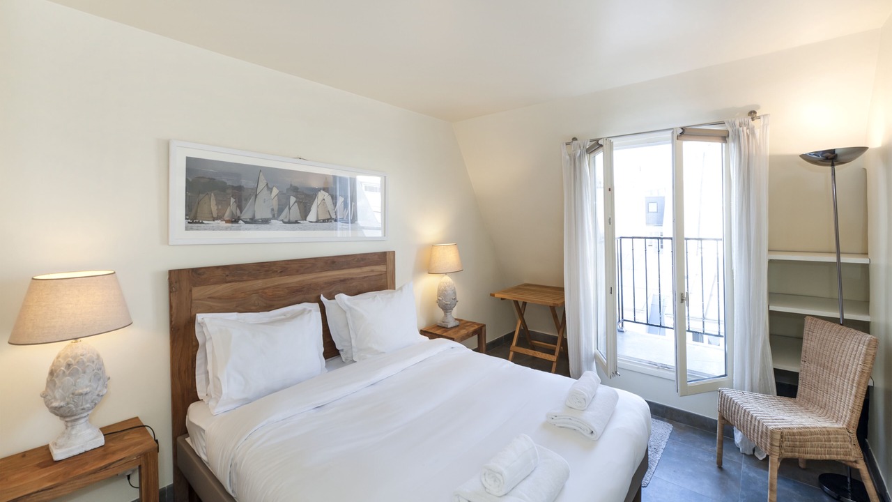 Photo of Bedroom in Chaussee-d'Antin