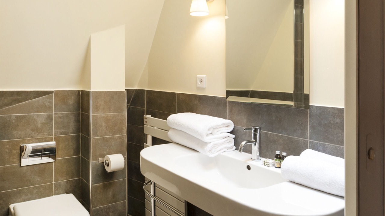 Photo of Bathroom in Chaussee-d'Antin
