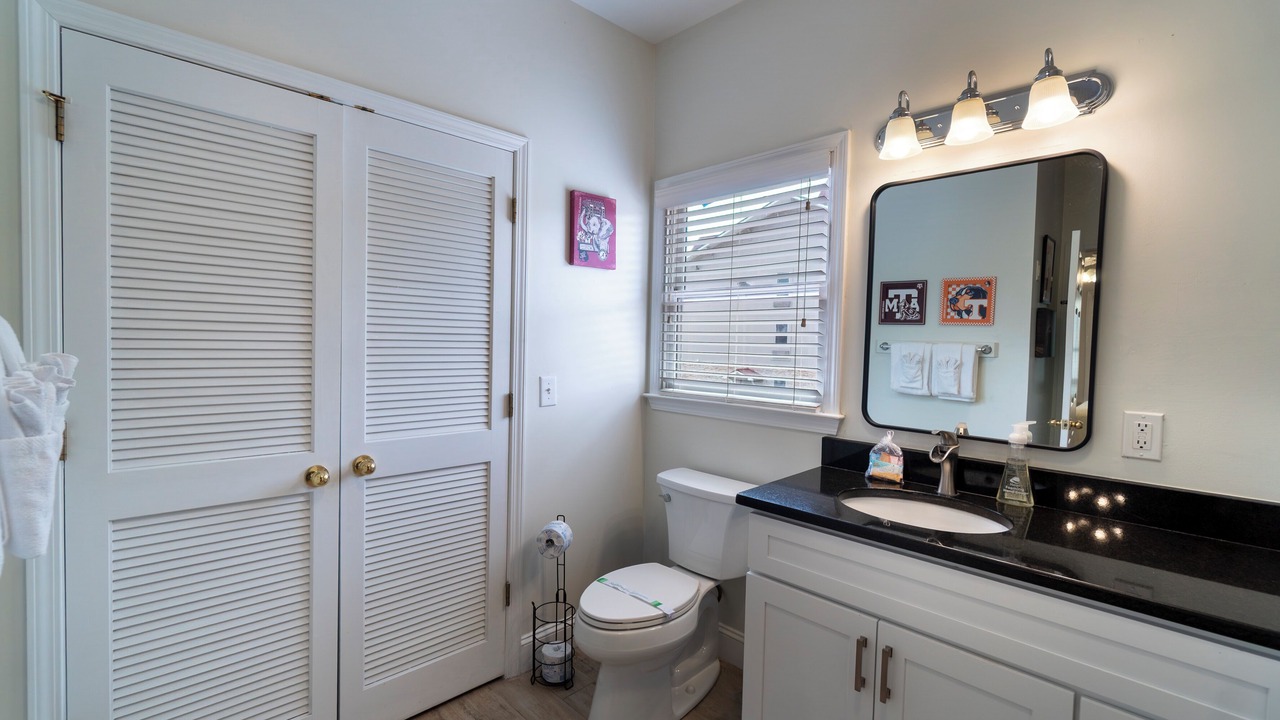 Photo of Bathroom in Helen