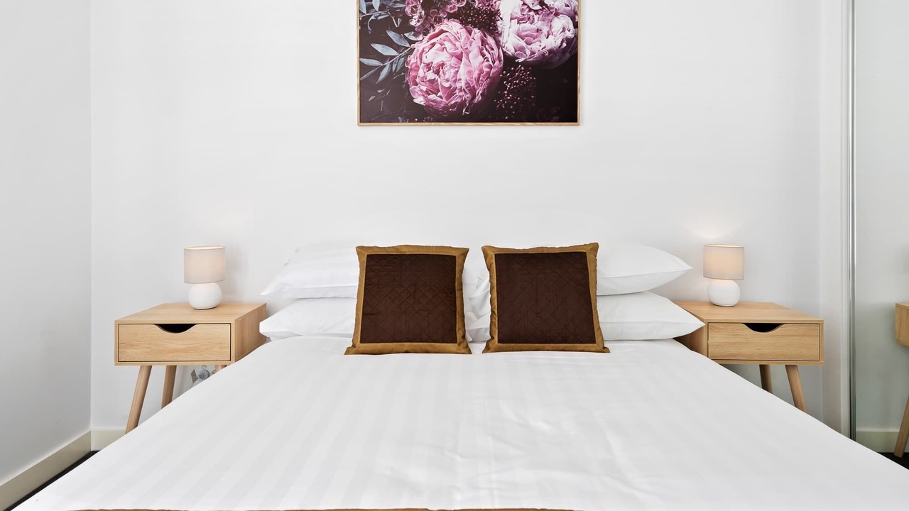 Photo of Others in Sunshine