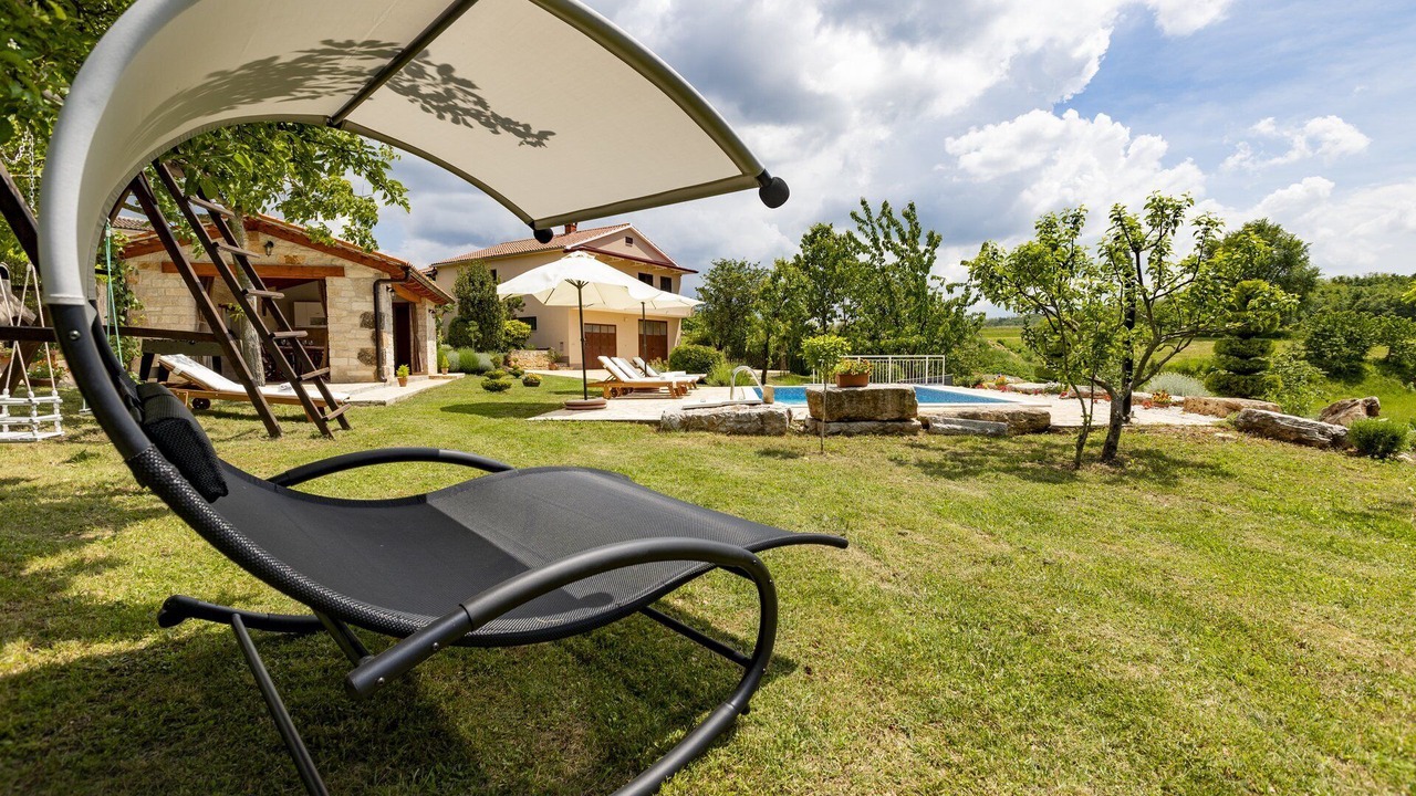 Photo of Outdoor in Karojba