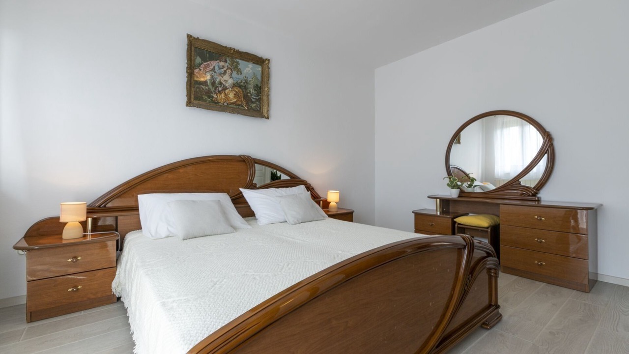Photo of Bedroom in Karojba