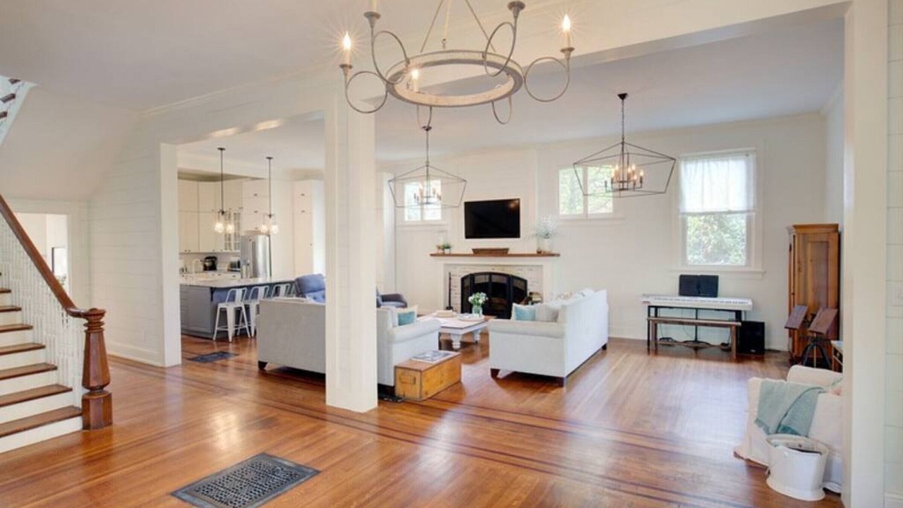 Photo of Livingroom in Crescent Hill