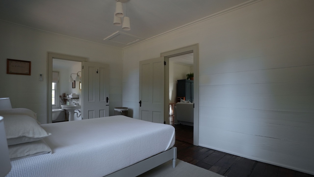 Photo of Bedroom in Lee County