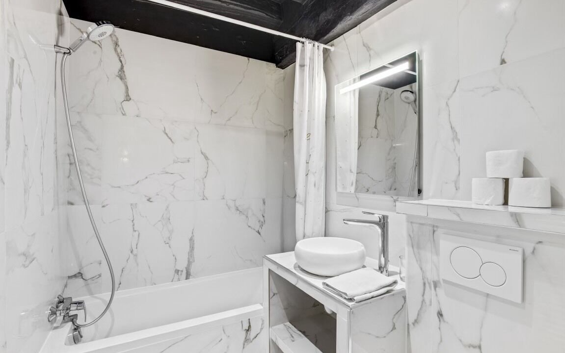 Photo of Bathroom in Gaillon