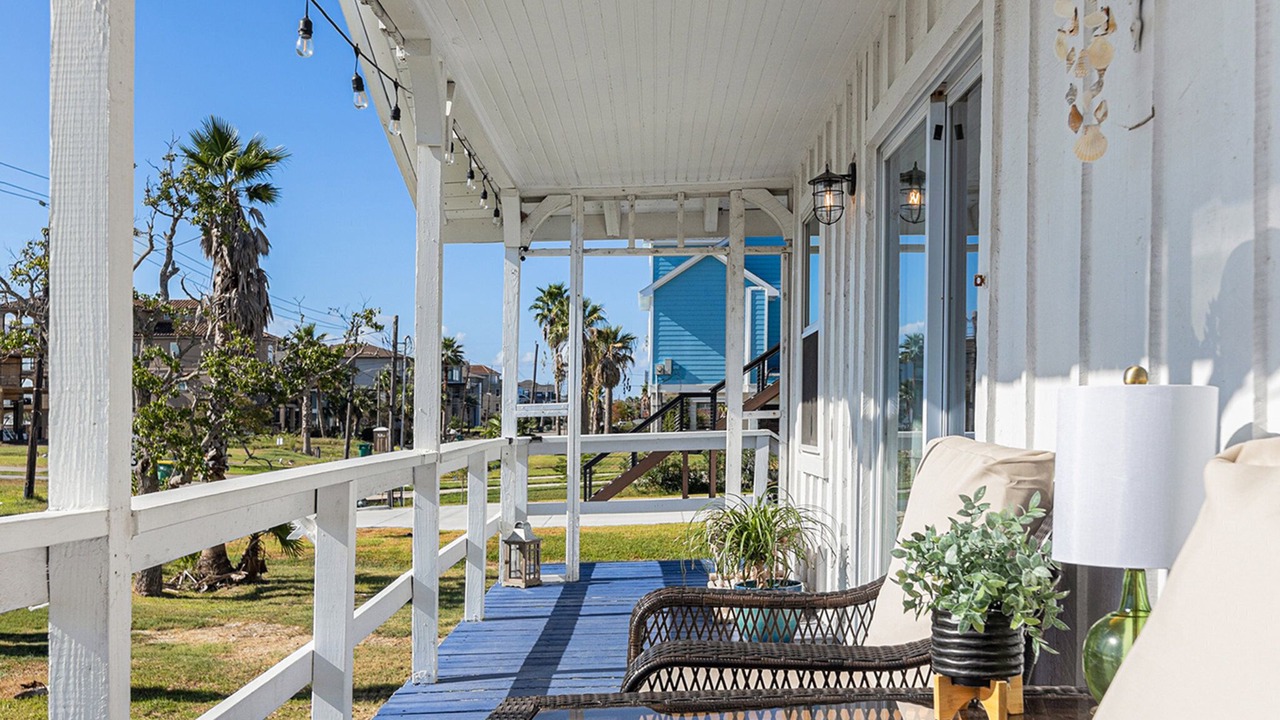Photo of Patio Balcony in El Lago