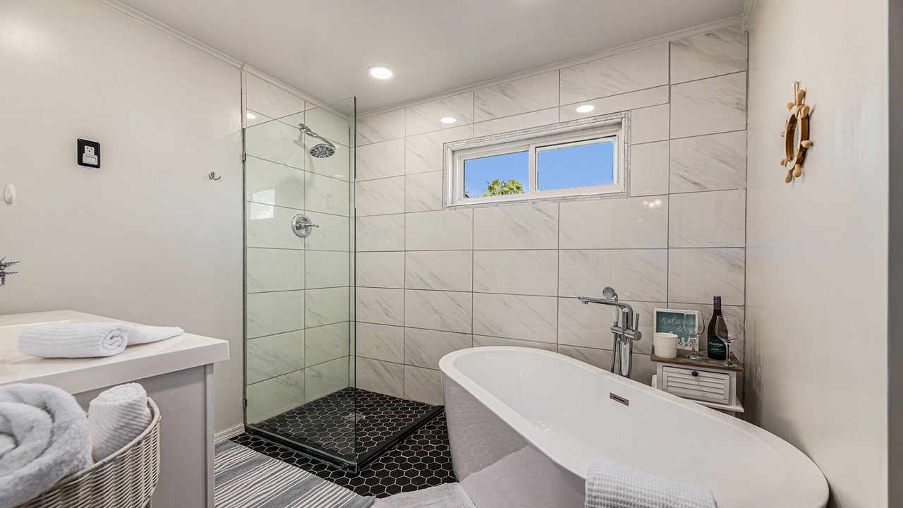 Photo of Bathroom in El Lago