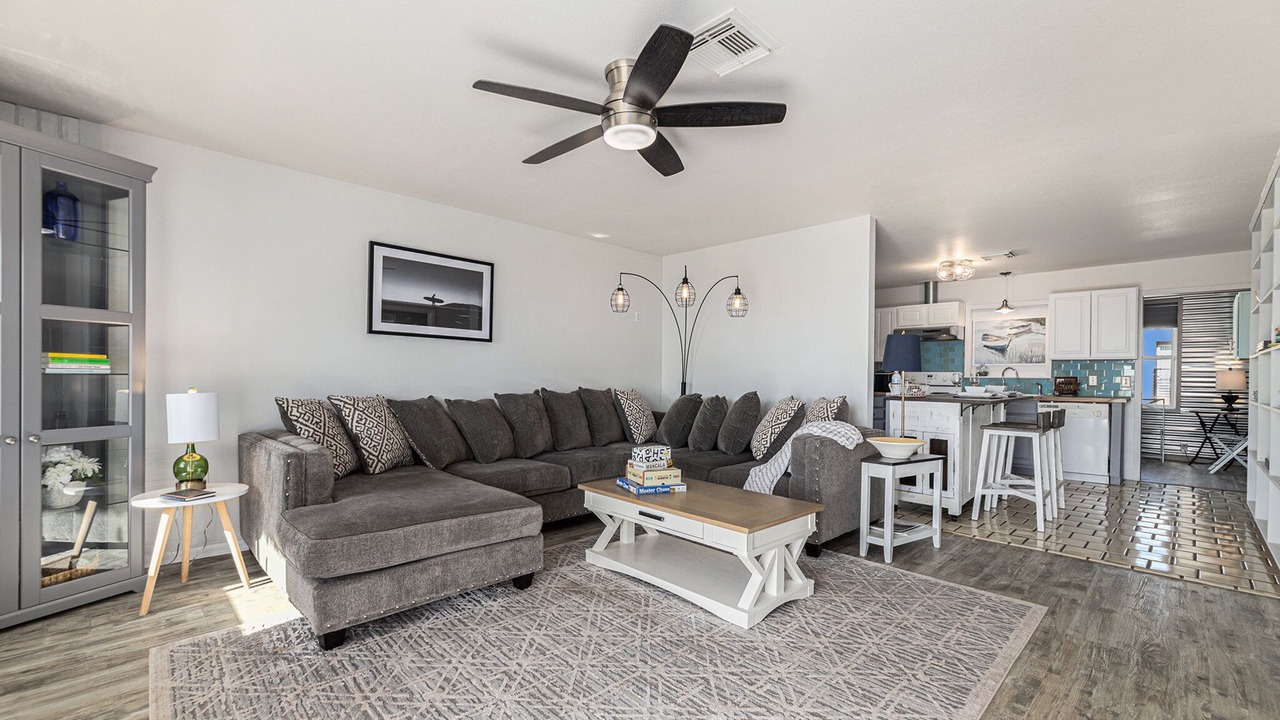 Photo of Livingroom in El Lago