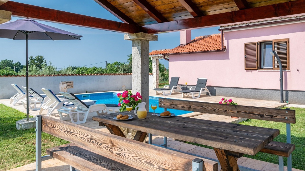 Photo of Outdoor in Grandici