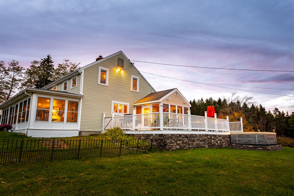 Photo of Outdoor in Oak Hill