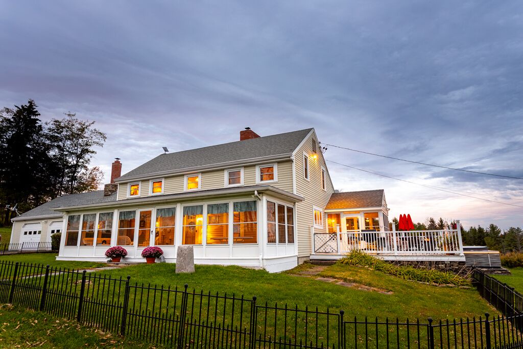 Photo of Outdoor in Oak Hill