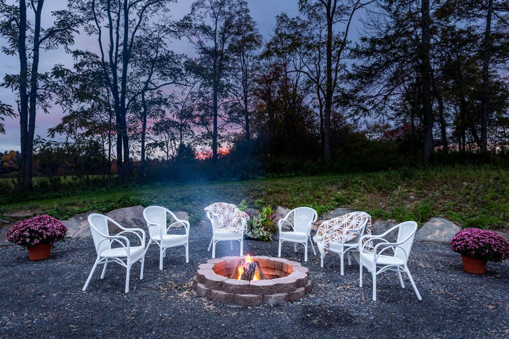 Photo of Outdoor in Oak Hill
