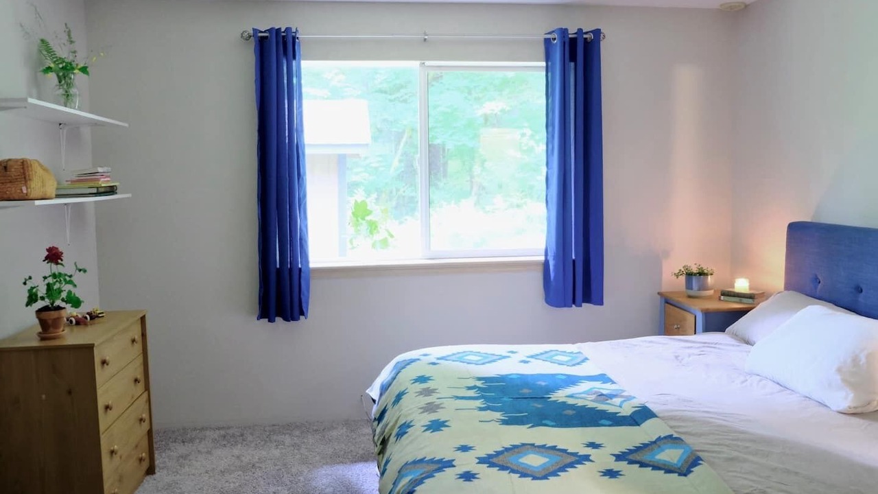 Photo of Bedroom in Packwood