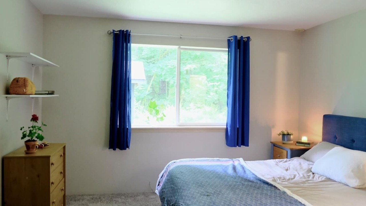 Photo of Bedroom in Packwood