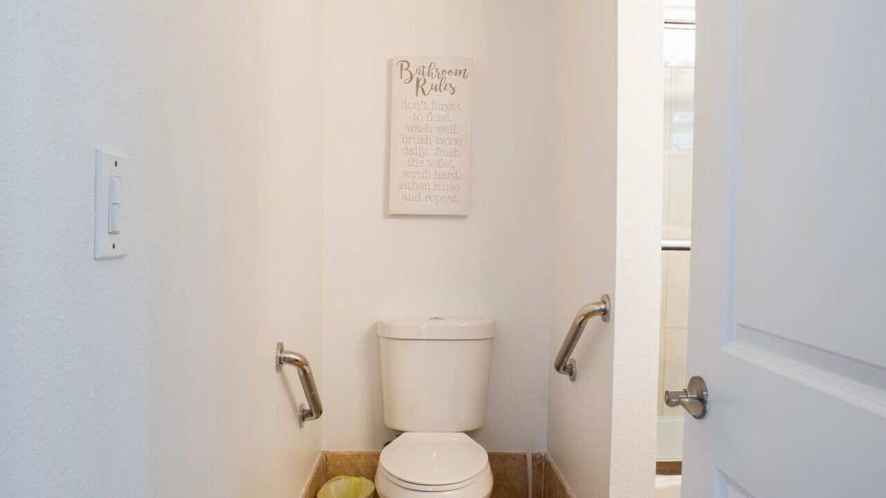 Photo of Bathroom in Sunset Beach