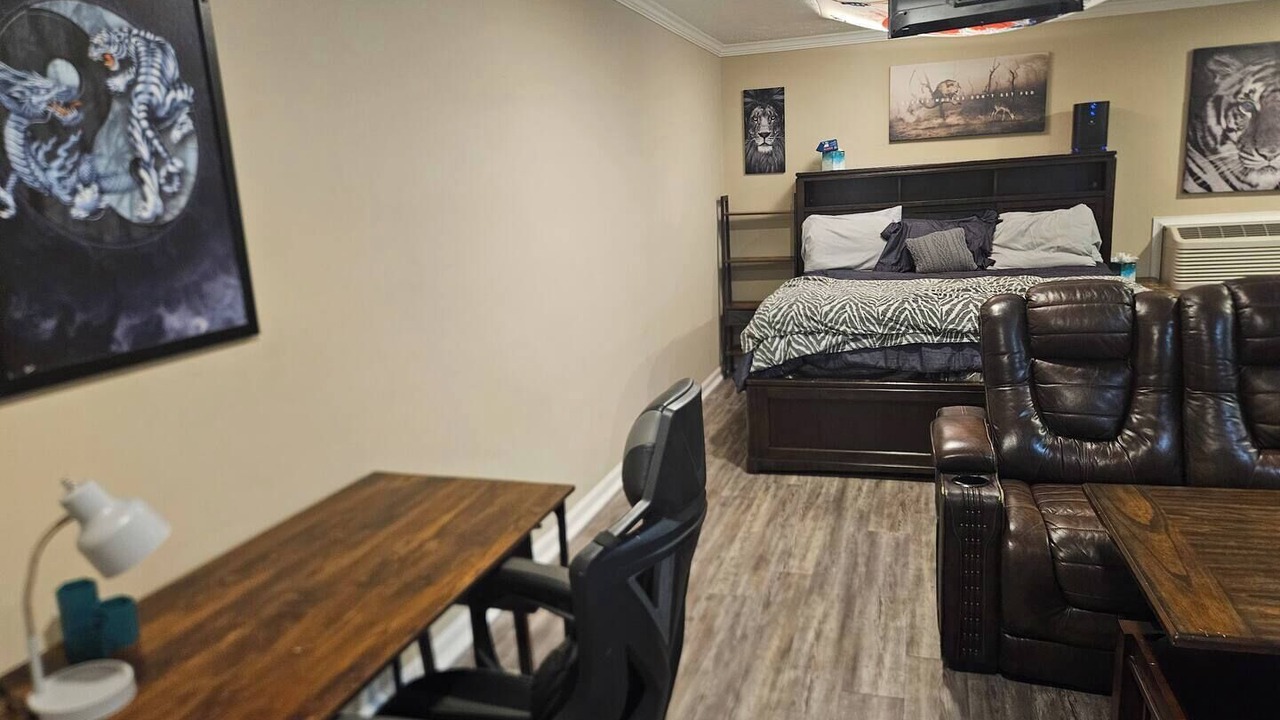 Photo of Bedroom in Town Center