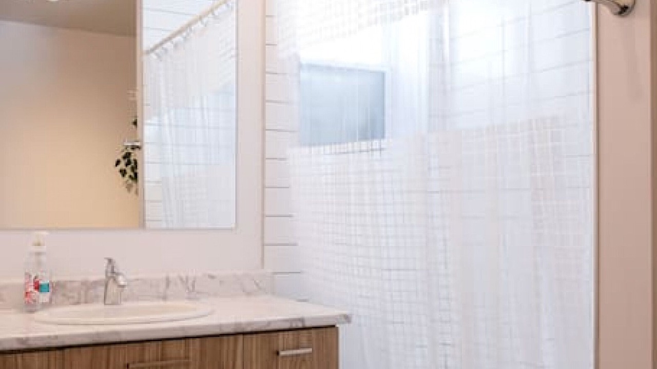 Photo of Bathroom in Vieux-Limoilou