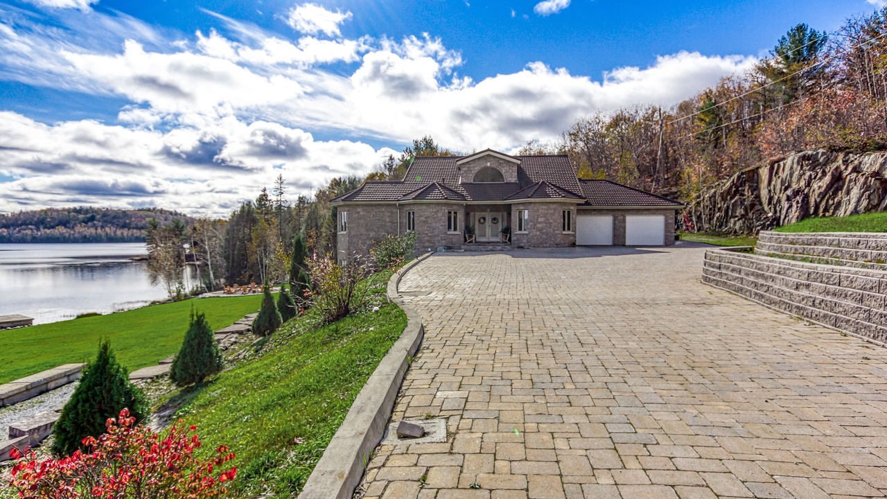 Photo of Outdoor in Garson