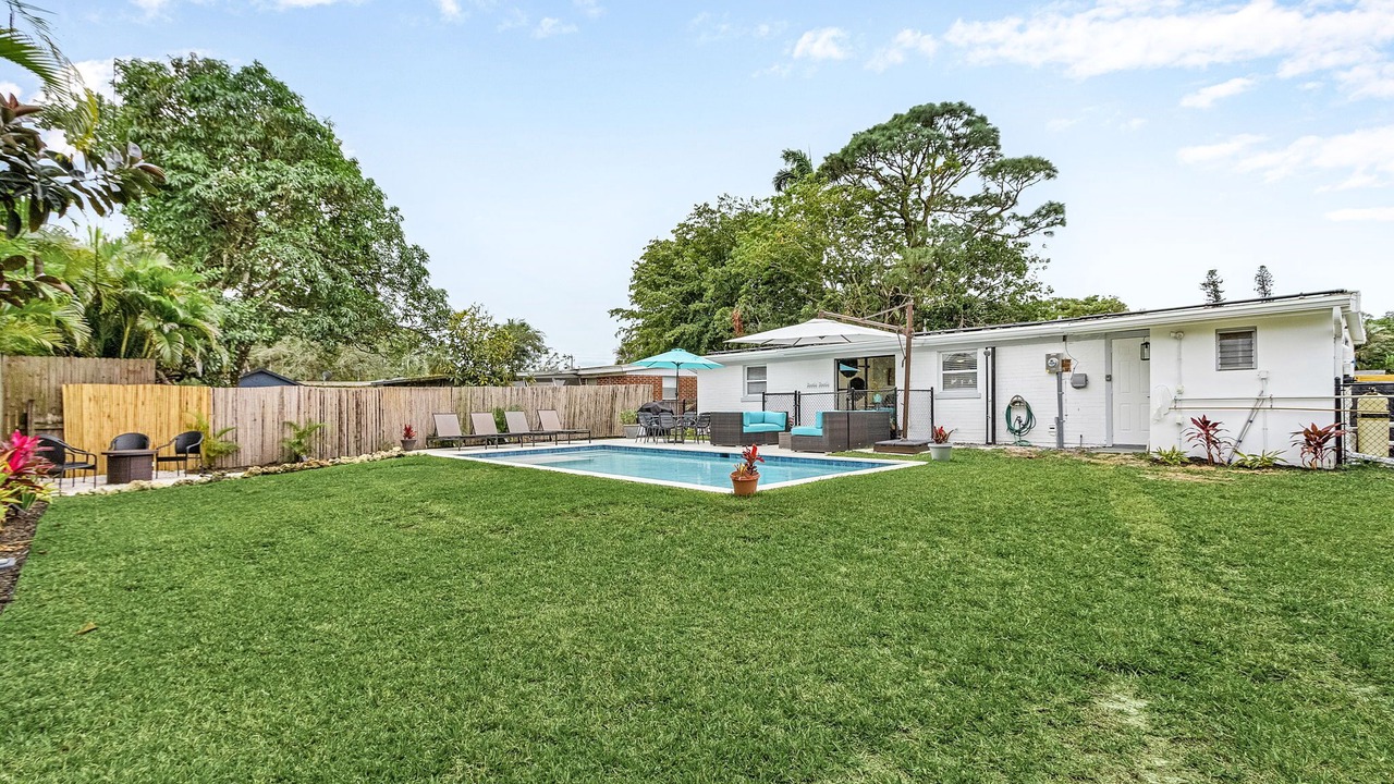 Photo of Outdoor in East Naples