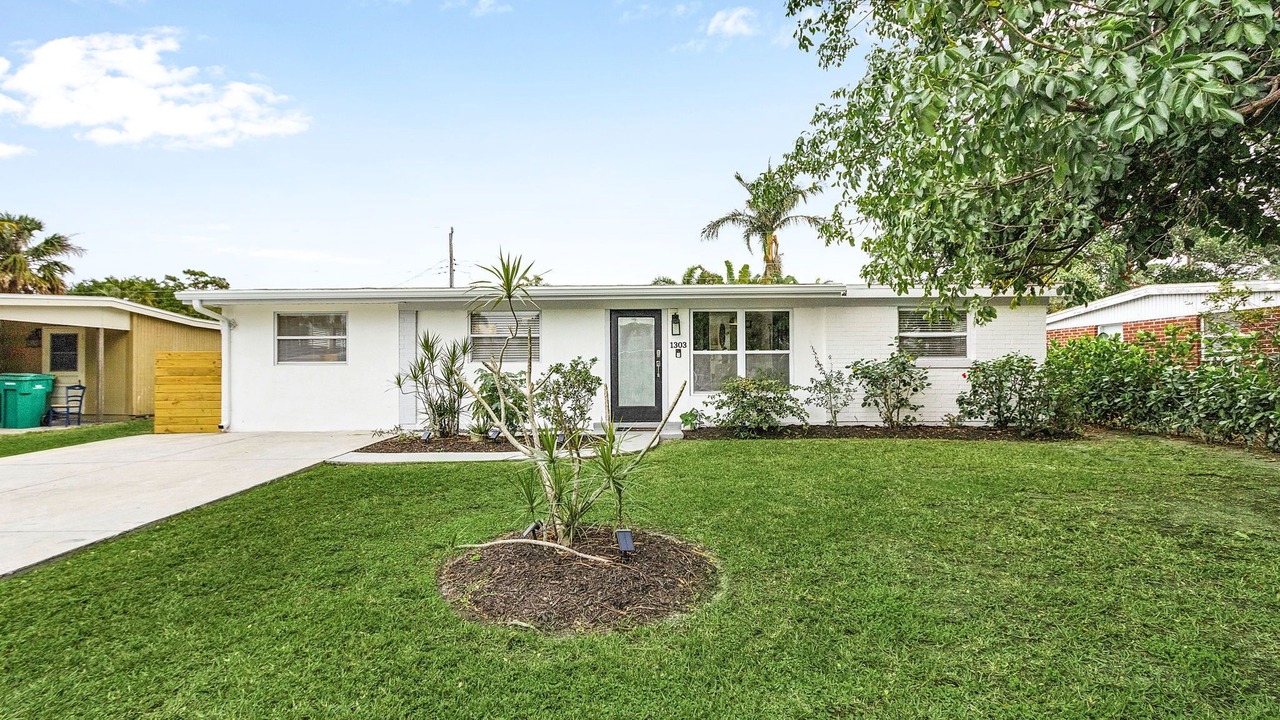 Photo of Outdoor in East Naples