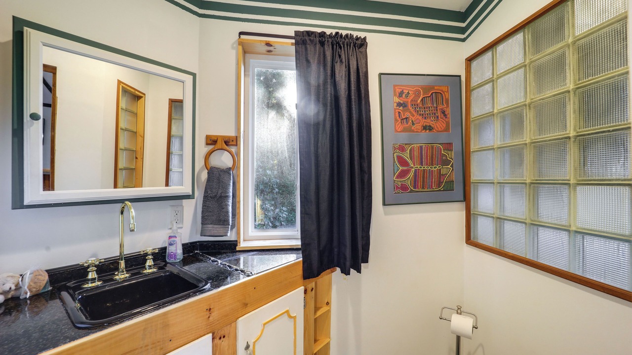 Photo of Bathroom in West Jefferson