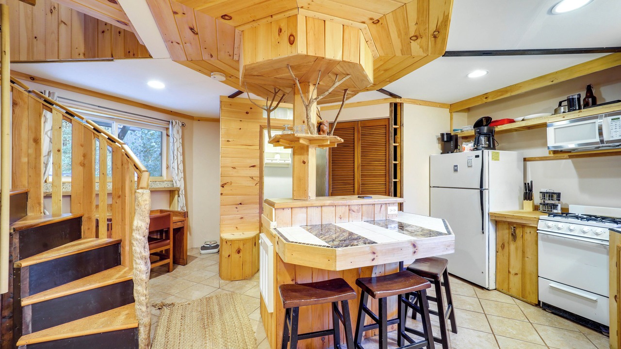 Photo of Kitchen in West Jefferson